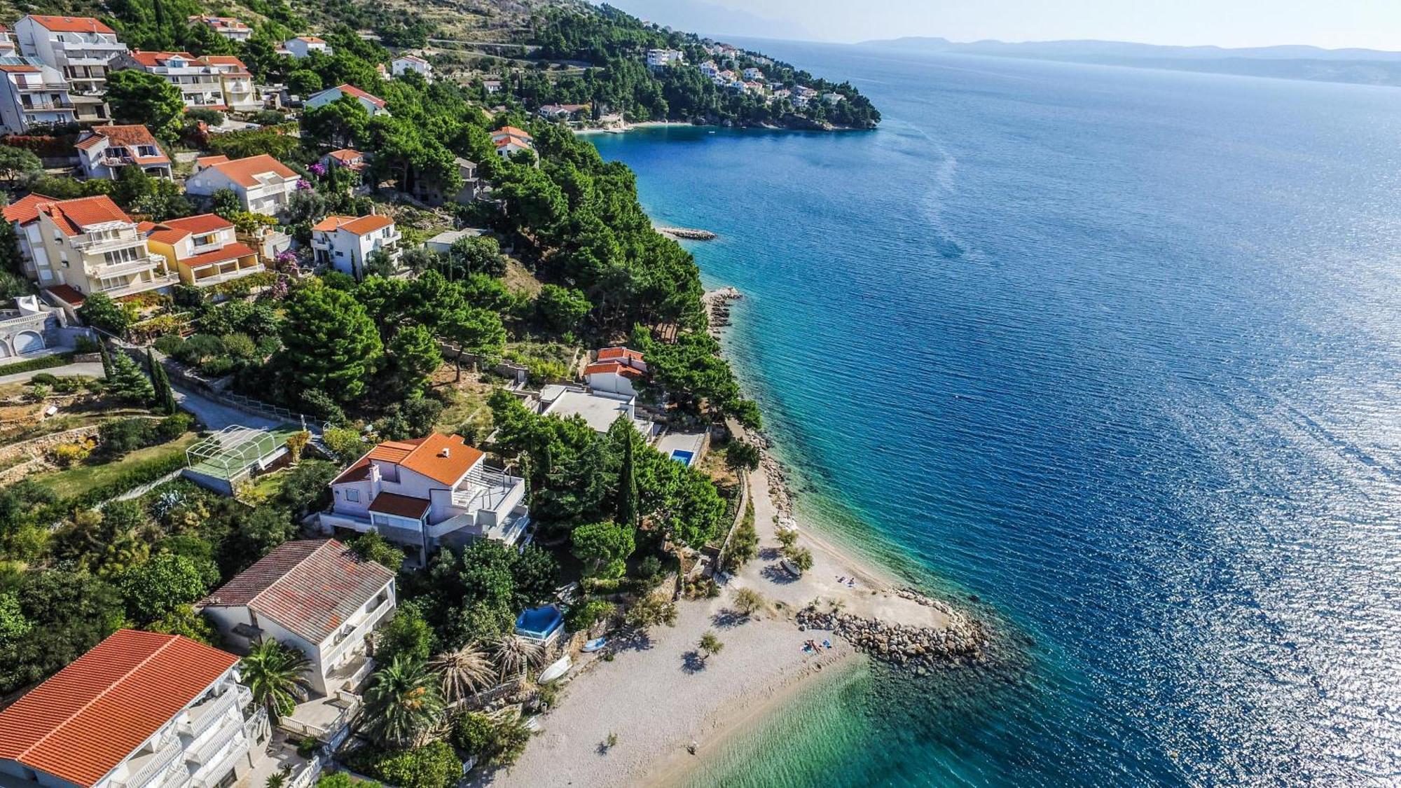 Sunshine Suites Omis Exterior photo